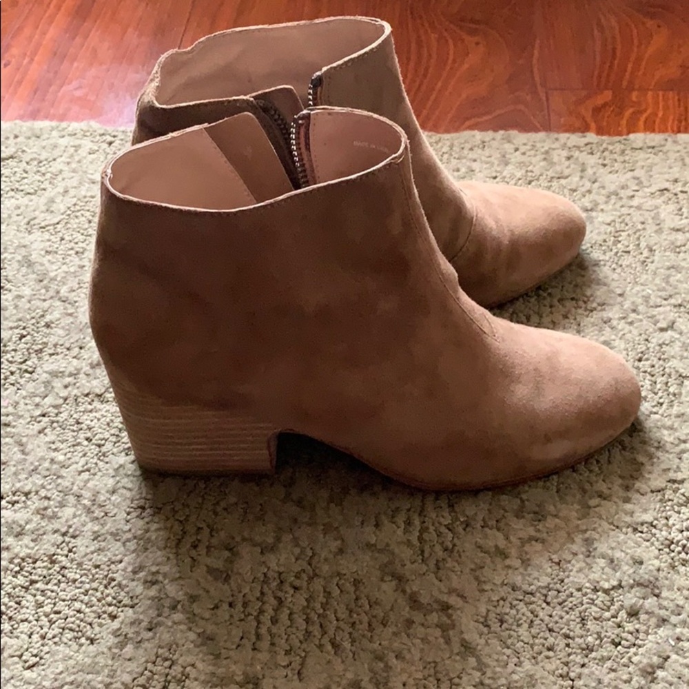 Never word Eileen fisher suede leather booties